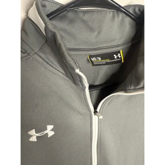 Women’s Under Armour Coat - Size M - Picture 3 of 4